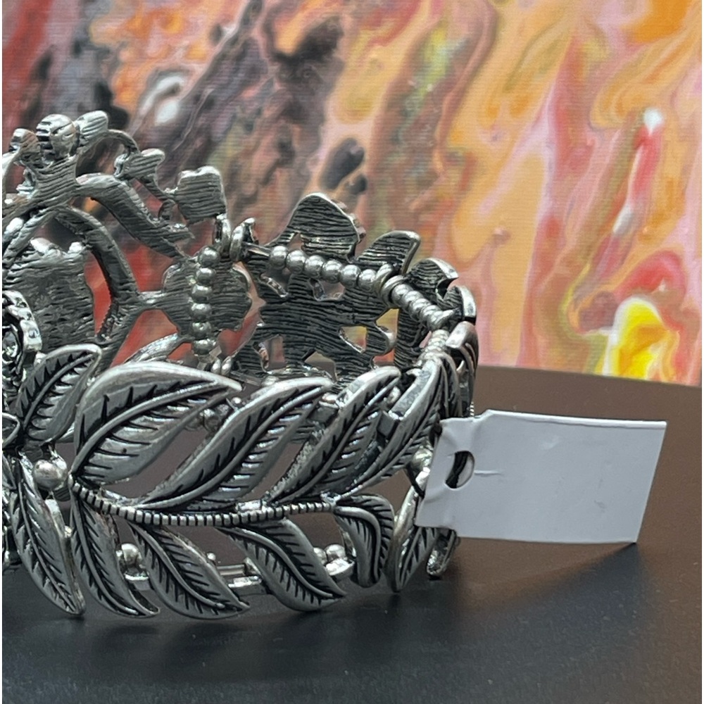 Thalia Sodi Vintage Silver Stretch Bangle - Picture 6 of 6